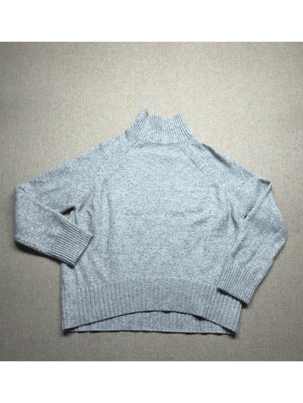 H&M Women XS Gray Oversized Turtleneck Sweater High Low Hem Raglan Knit